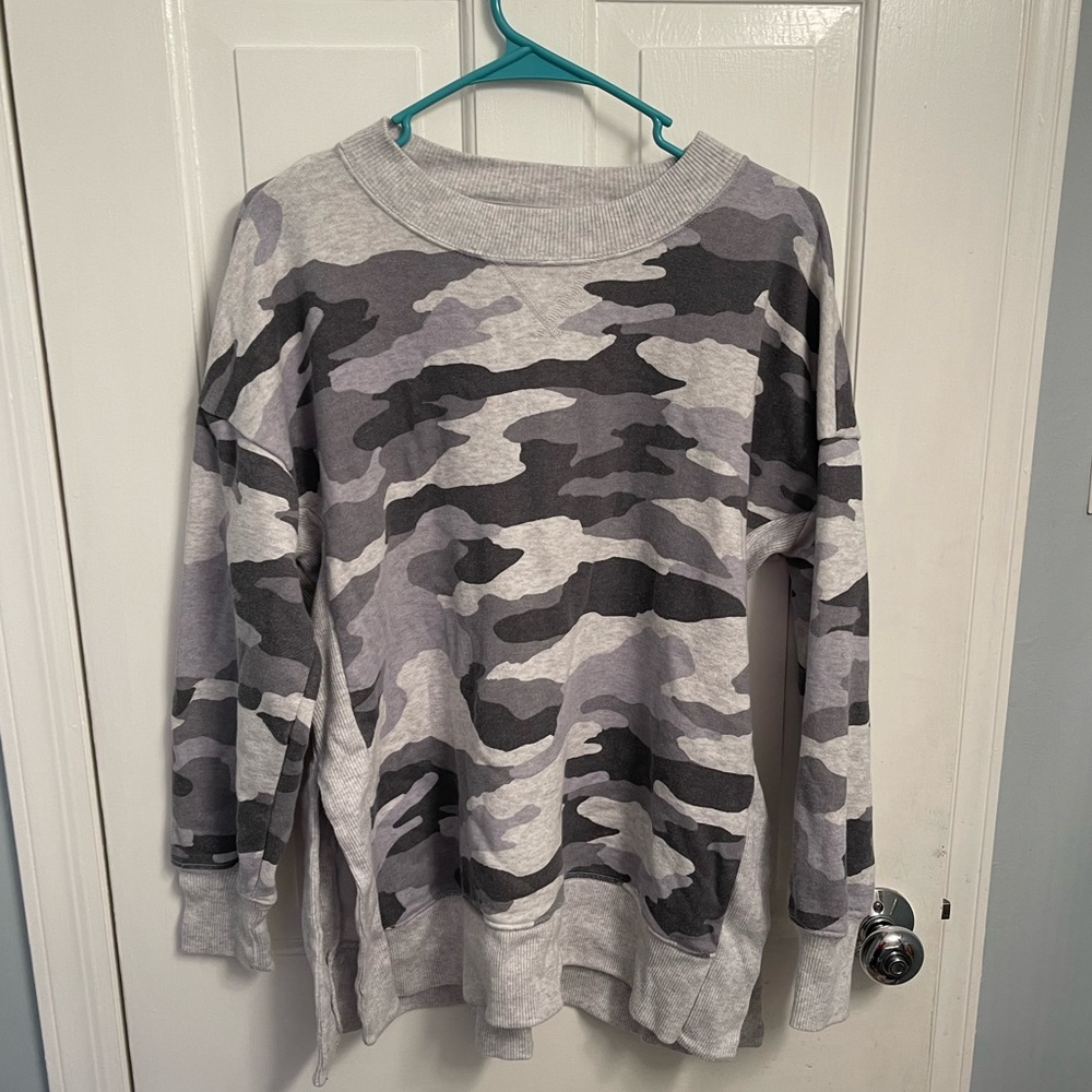Aerie sweatshirt size medium